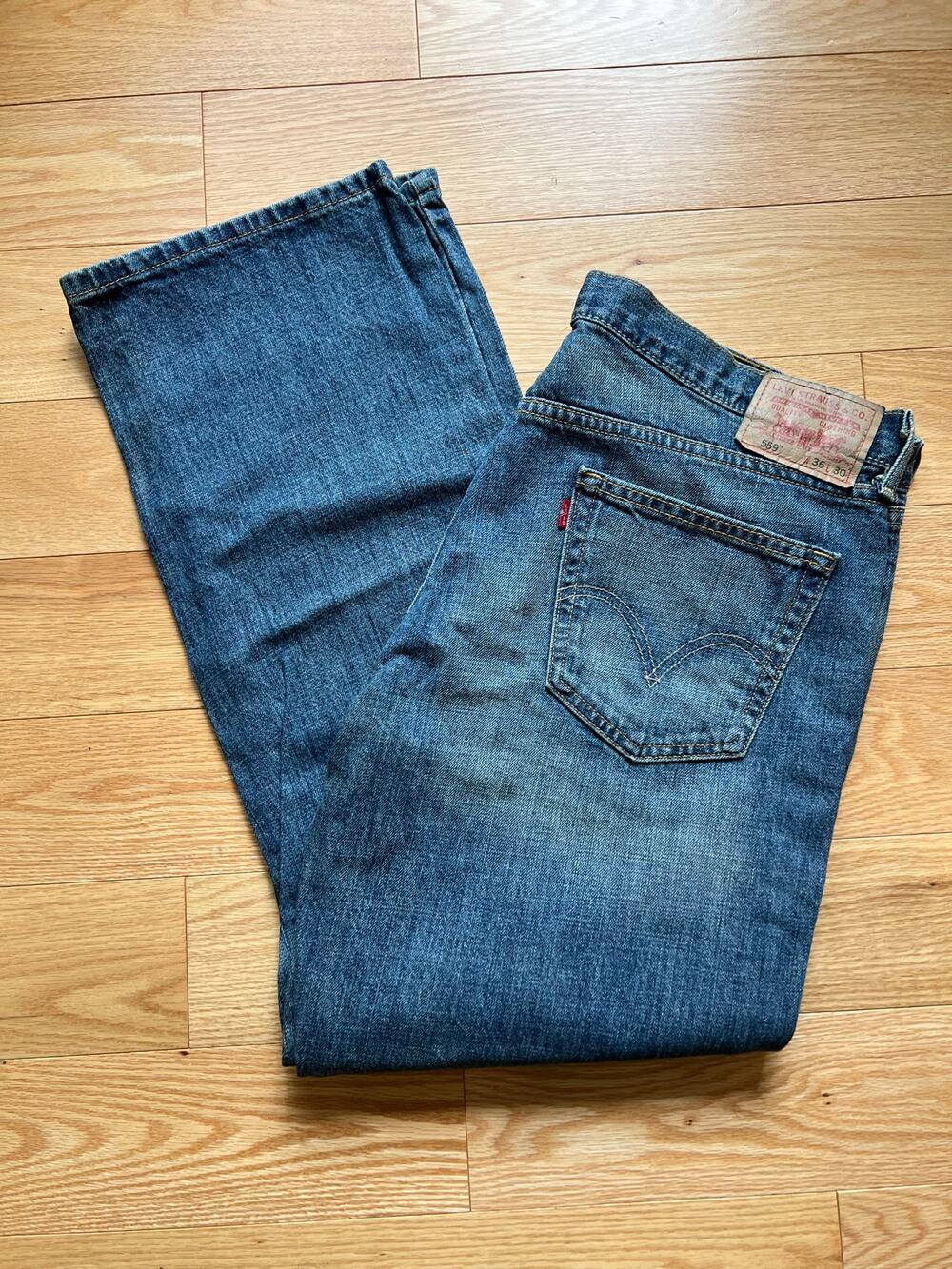 Vintage Levi’s 559 Made in Mexico Relaxed Straight Jeans Dark Blue Size 36X30 JJ